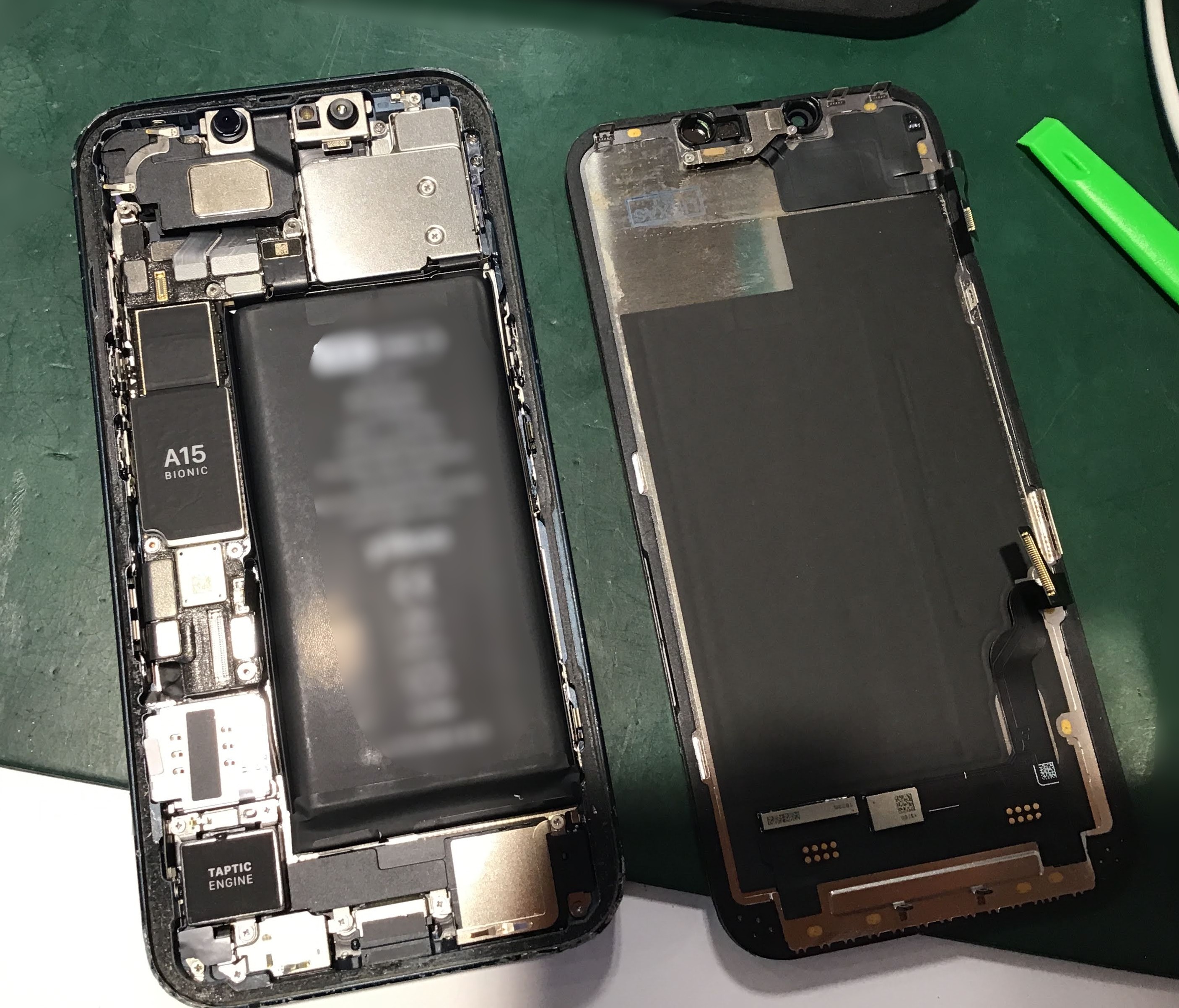 【iPhone13Pro】バッテリー交換をさせていただきました｜スマホ修理工房 秋津店